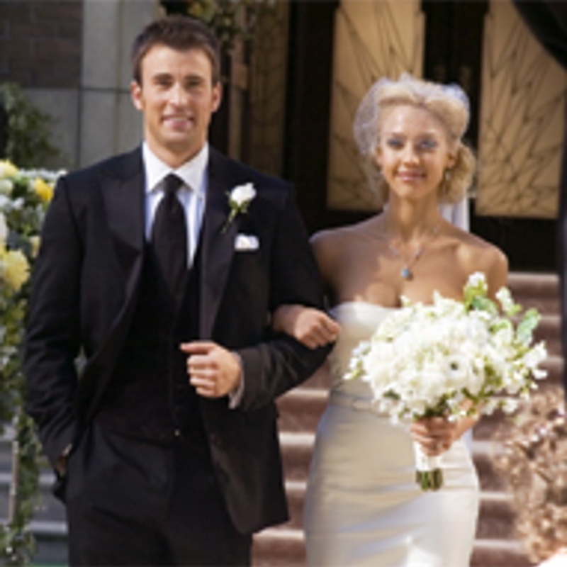 Chris Evans et Jessica Alba dans Les 4 Fantastiques et le Surfer d'Argent