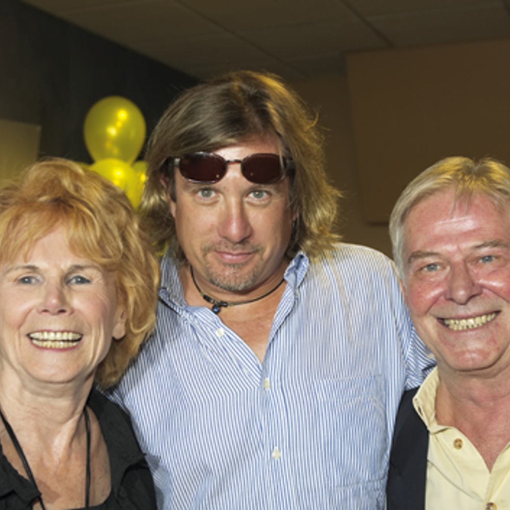 Béatrice Picard, benoît Rousseau et Hubert Gagnon sur le tapis jaune de Les Simpson : Le film
