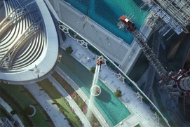 Une scène du film Tomorrowland Une scène du film Tomorrowland
