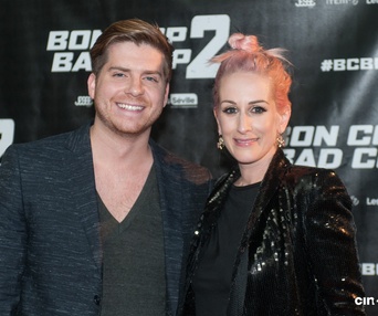 Sur le tapis rouge du film Bon Cop Bad Cop 2