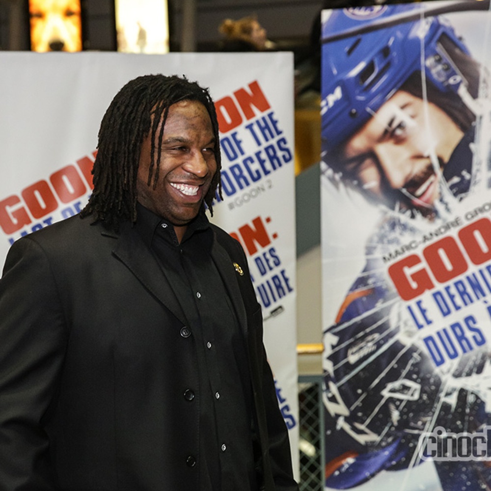 Sur le tapis rouge du film Goon: Last of the Enforcers