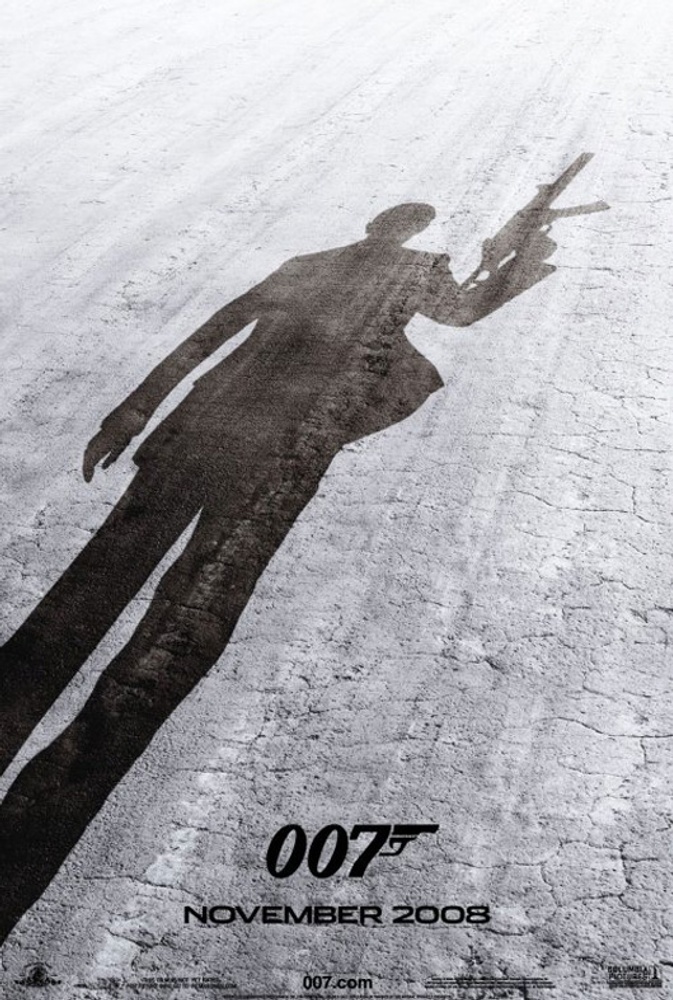 Galerie - Première affiche pour le nouveau James Bond