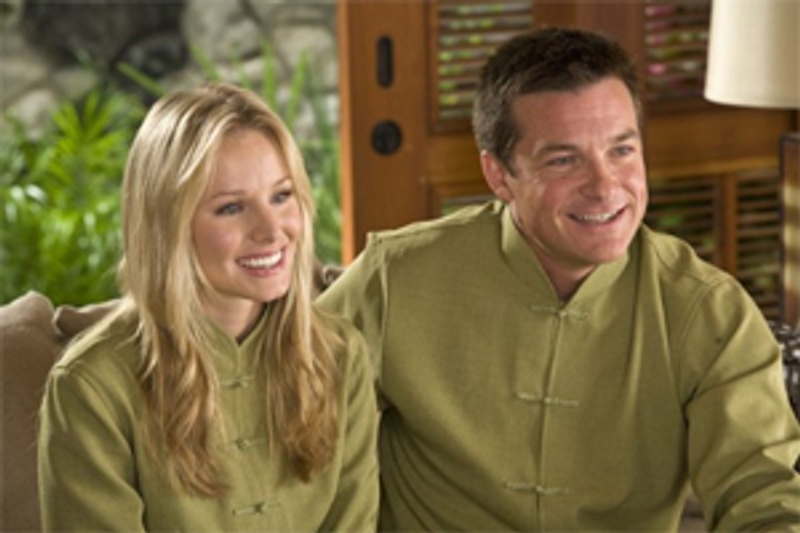 Jason Bateman et Kristen Bell dans la comédie Couples en vacances