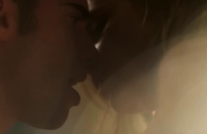 Bande-annonce en espagnol sous-titrée en anglais