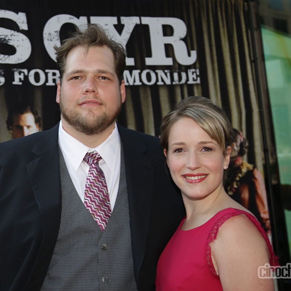 Sur le tapis rouge de Louis Cyr : L'homme le plus fort du monde
