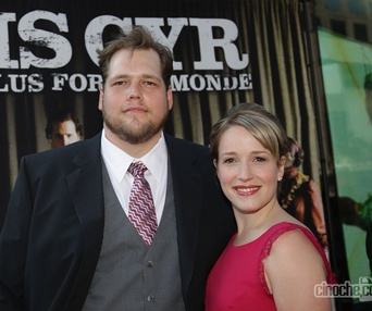 Sur le tapis rouge de Louis Cyr : L'homme le plus fort du monde