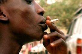 Scène du film Tabac, la conspiration