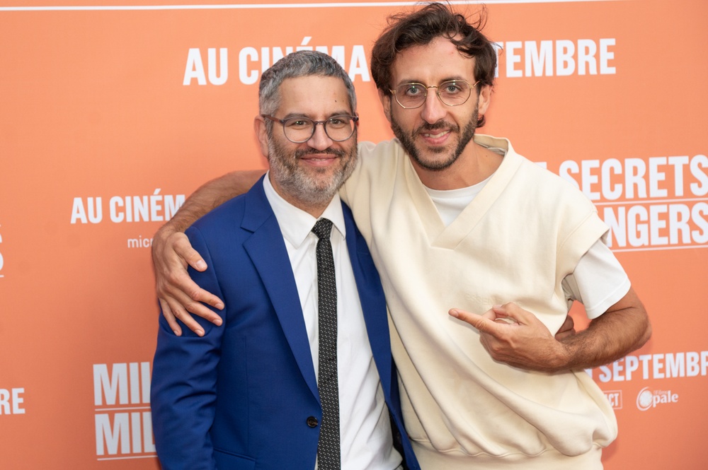 Première du film Mille secrets mille dangers