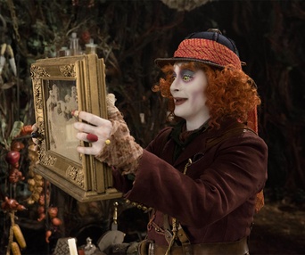 Une scène du film Alice Through the Looking Glass