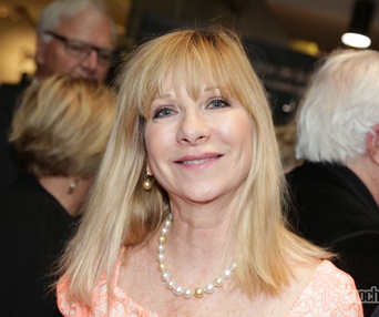 Sur le tapis rouge de Le règne de la beauté