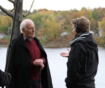 Sur le plateau du film La Sacrée
