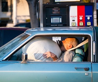 Une scène du film Jackass Presents: Bad Grandpa