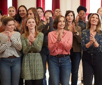 Une scène du film Military Wives