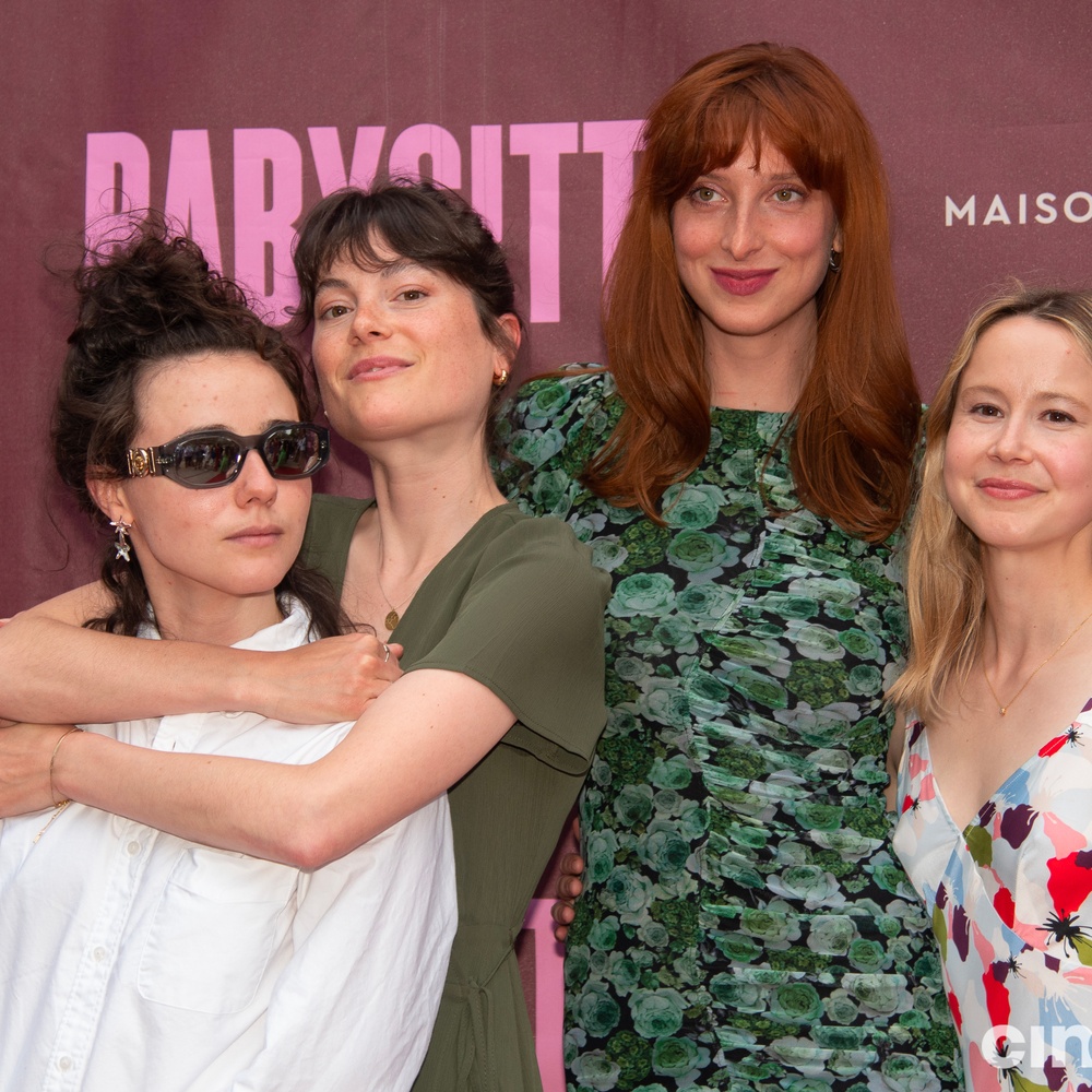 Sur le tapis rouge du film Babysitter