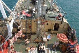 Scène du film Pirate Radio Scène du film Pirate Radio
