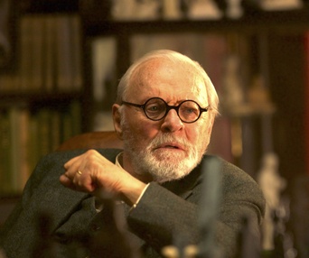 Une scène du film Freud's Last Session