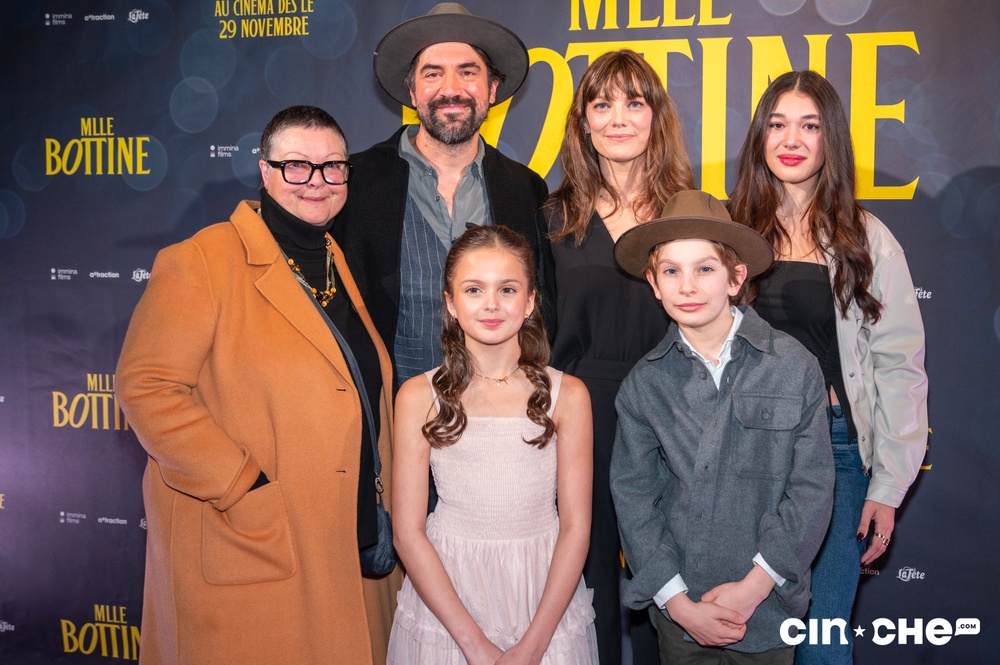 Tapis rouge du film Mlle Bottine