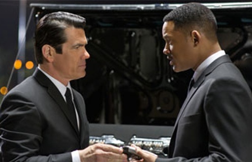 Will Smith et Josh Brolin dans Men in Black III