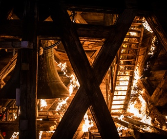 Image du film Notre-Dame brûle