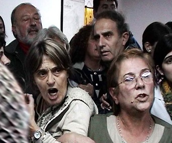 Scène du film La dignité d'un peuple