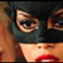 Halle Berry et Sharon Stone dans Catwoman