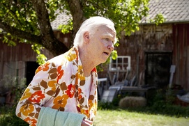 Une scène du film Le vieux qui ne voulait pas fêter son anniversaire