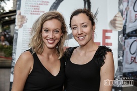 Sur le tapis rouge du film 9 le film