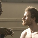 Michael Fassbender (droite) et Steve McQueen sur le plateau de  Hunger