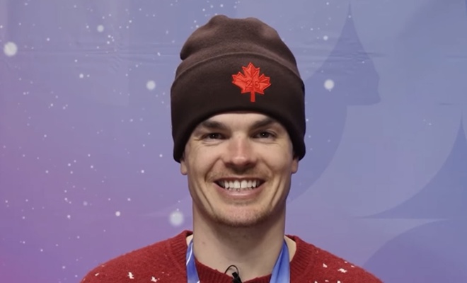 <span style="color: rgb(71, 85, 105);">Mikaël Kingsbury</span>