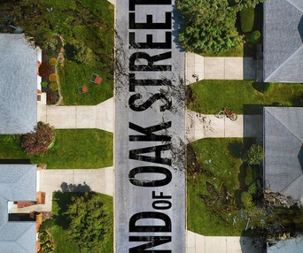 Image du film The End of Oak Street