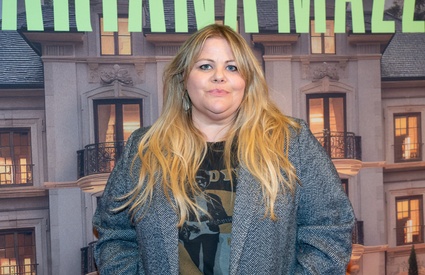 Image de l'article Geneviève Schmidt présente son nouvel amoureux sur un tapis rouge