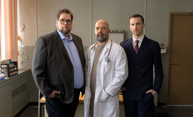 Image de l'article Entrevue : La nouvelle série «Angles Morts» présente un trio d'acteurs qui excelle