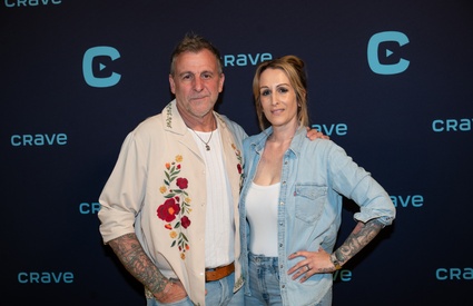 Image de l'article Photos : Du repos bien mérité pour Patrick Huard et Anik Jean